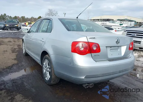 2007 Volkswagen Jetta Wolfsburg Edition из США, поврежденный, VIN 3VWEF81K57M185136